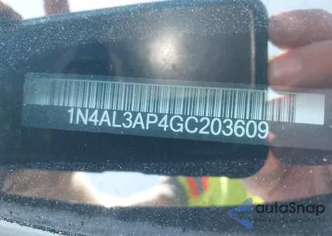 2016 Nissan Altima 2.5 S from USA, damaged, VIN 1N4AL3AP4GC203609